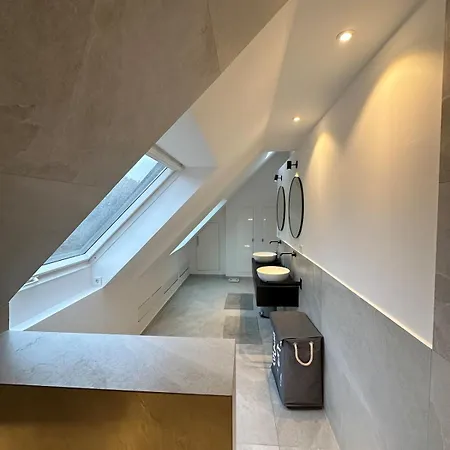 Modern Dream House With Private And Gym