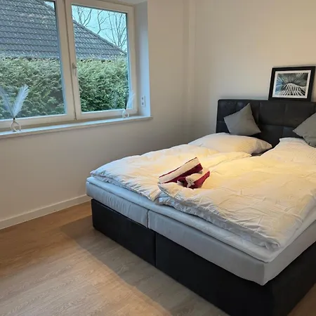 Modern Dream House With Private And Gym Holiday home *