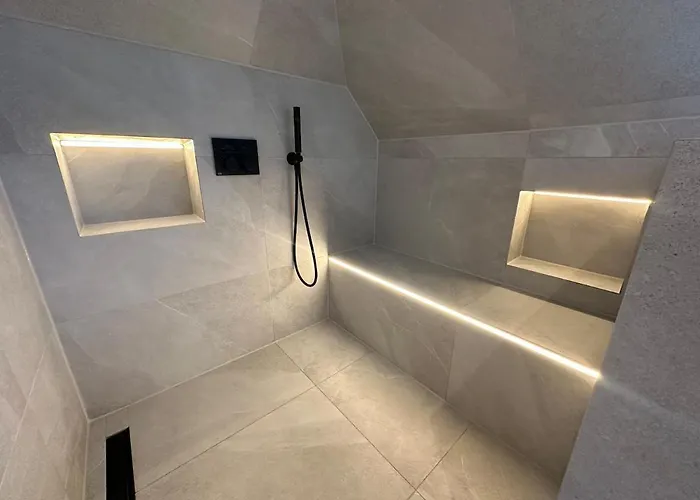 Vakantiehuis Modern Dream House With Private And Gym *