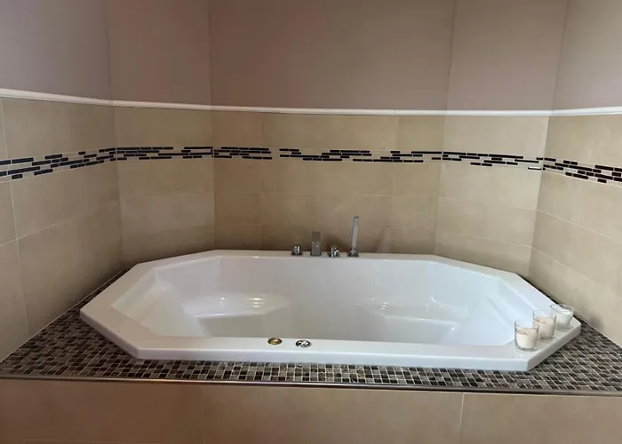 Vakantiehuis Modern Dream House With Private And Gym *